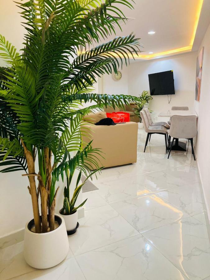 Yoi Pod Hostel - Deira 두바이 외부 사진