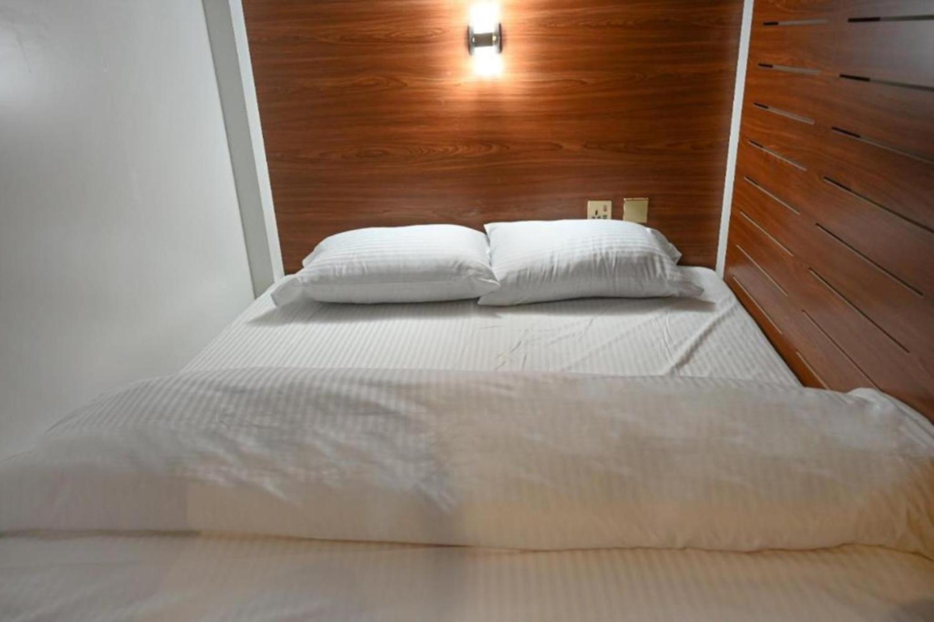 Yoi Pod Hostel - Deira 두바이 외부 사진